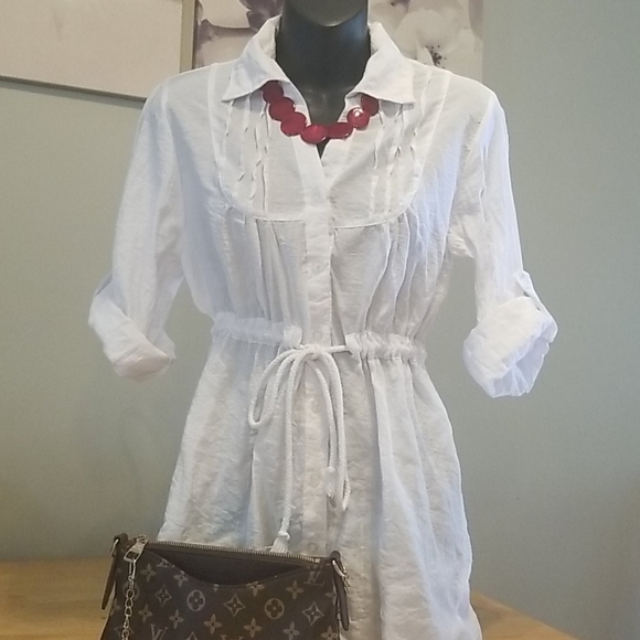 White tunic top - Picture 4 of 8